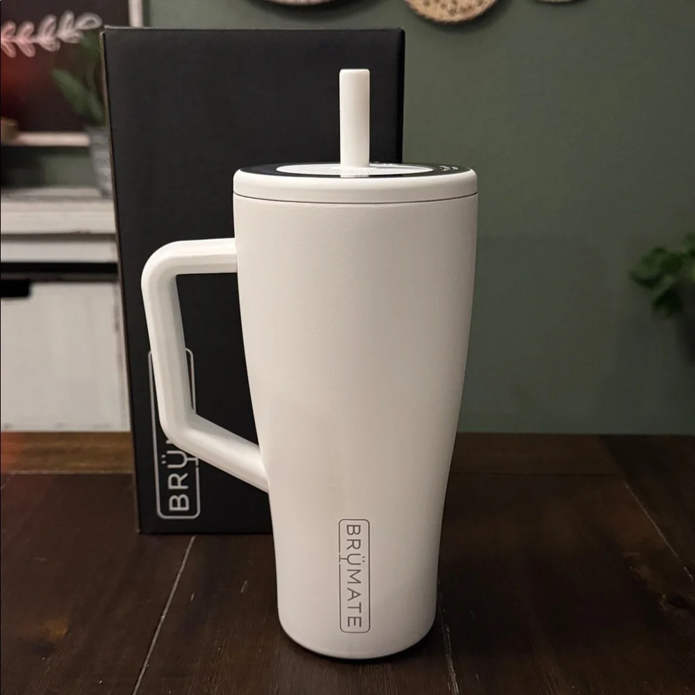 BruMate Era 30oz Tumbler in Matte White! New!